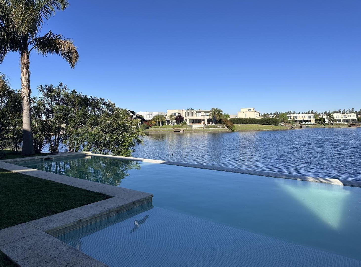 Foto de Los Alisos casa con 4 dormitorios al agua en Nordelta, alquiler con, imagen 2