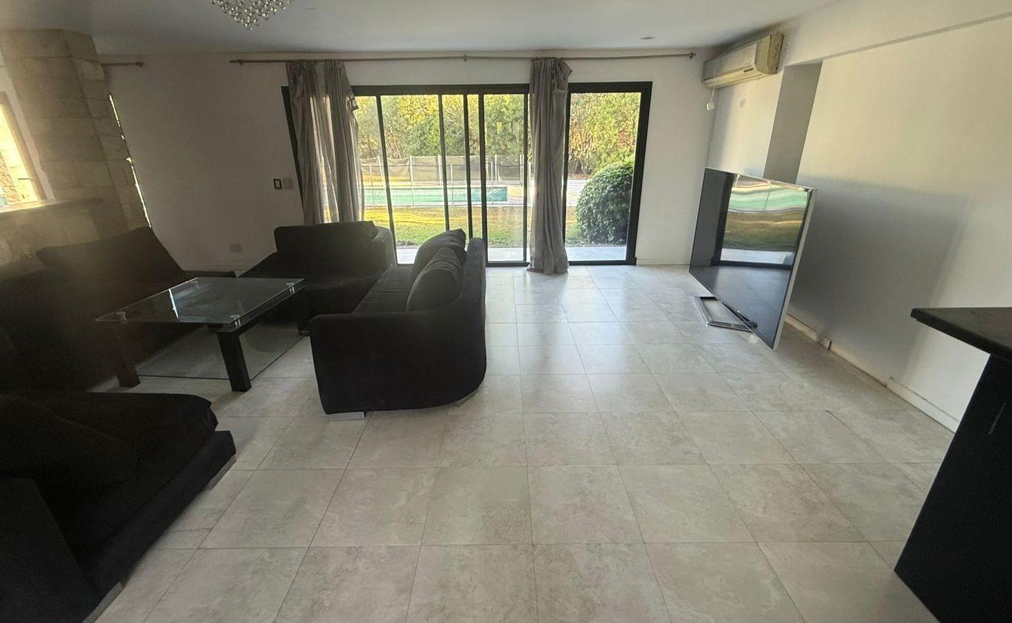 Foto de Espectacular Venta Casa 6 dormitoios Barrio San Bárbara Estilo Moderno, imagen 4