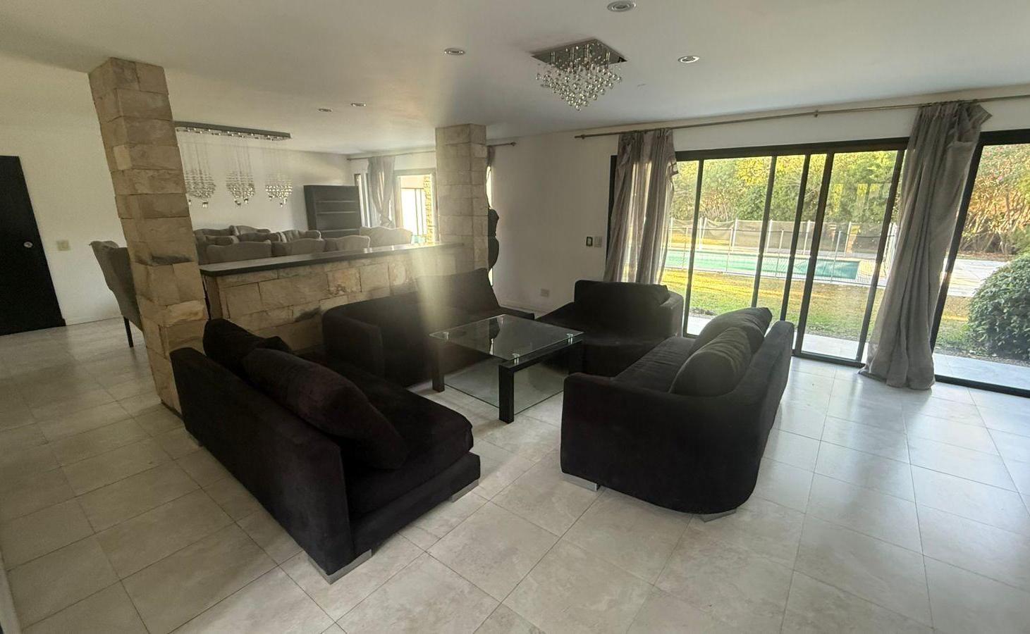 Foto de Espectacular Venta Casa 6 dormitoios Barrio San Bárbara Estilo Moderno, imagen 5