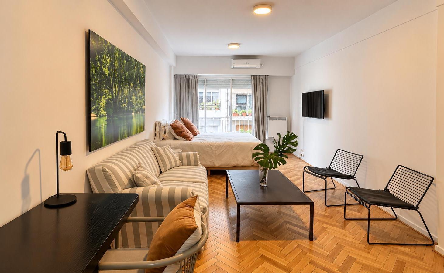 Foto de Venta Monoambiente 31m2 total Juncal al 2100 Barrio Norte, imagen 2