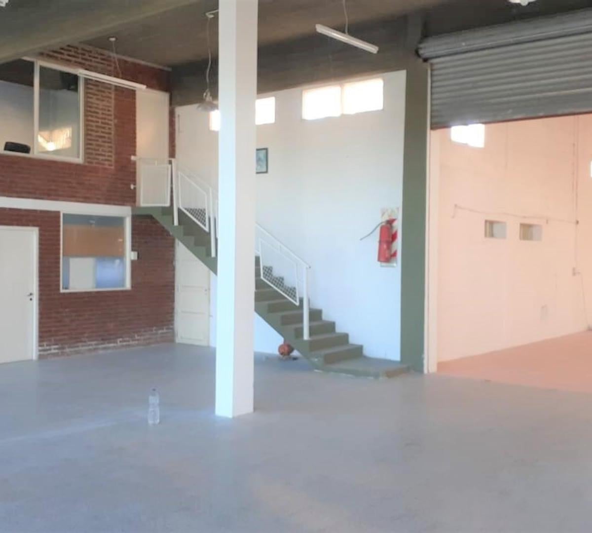 Foto de Local Comercial En El Ingreso A Mar De Ajó., imagen 5