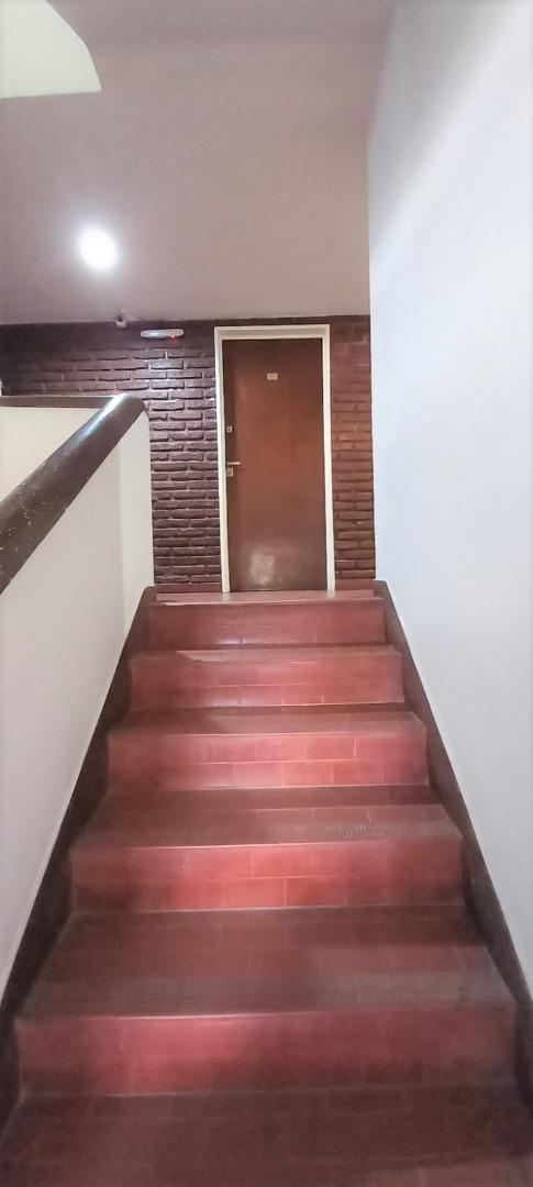 Oportunidad. 3 Ambientes con Cochera + Monoambiente! 5