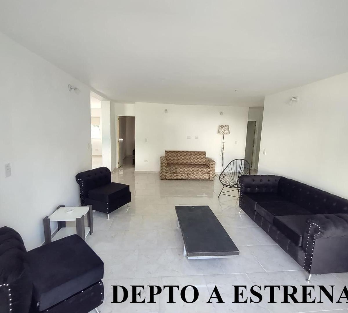 Enorme Propiedad: Casa + 2 Departamentos + Quincho 2