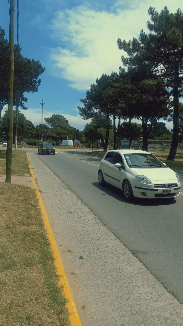 Lote de 350 M², Ubicado Sobre Importante Av! 4