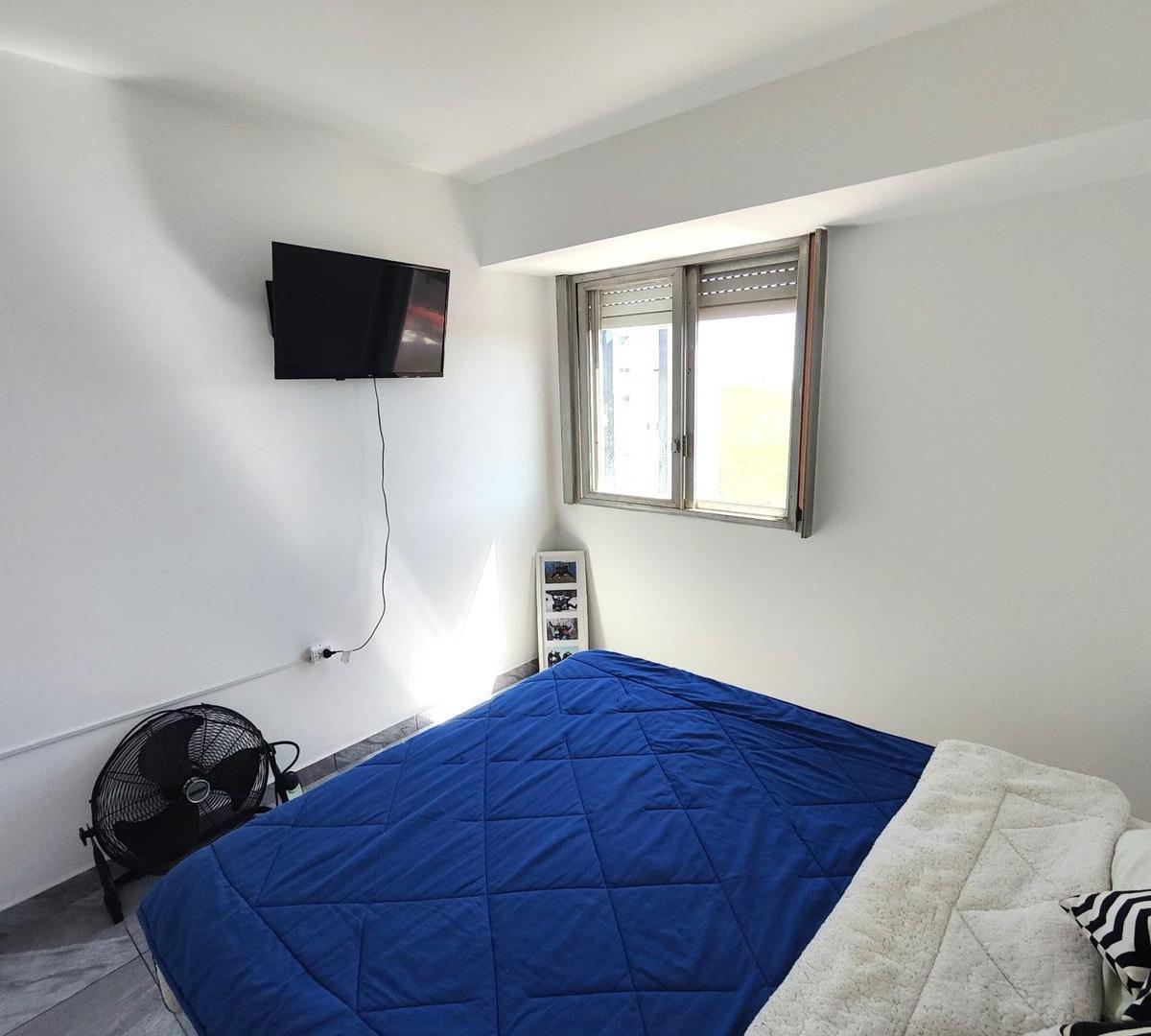 Departamento Tres Ambientes a 2 Cuadras del Mar, Impecable! 1