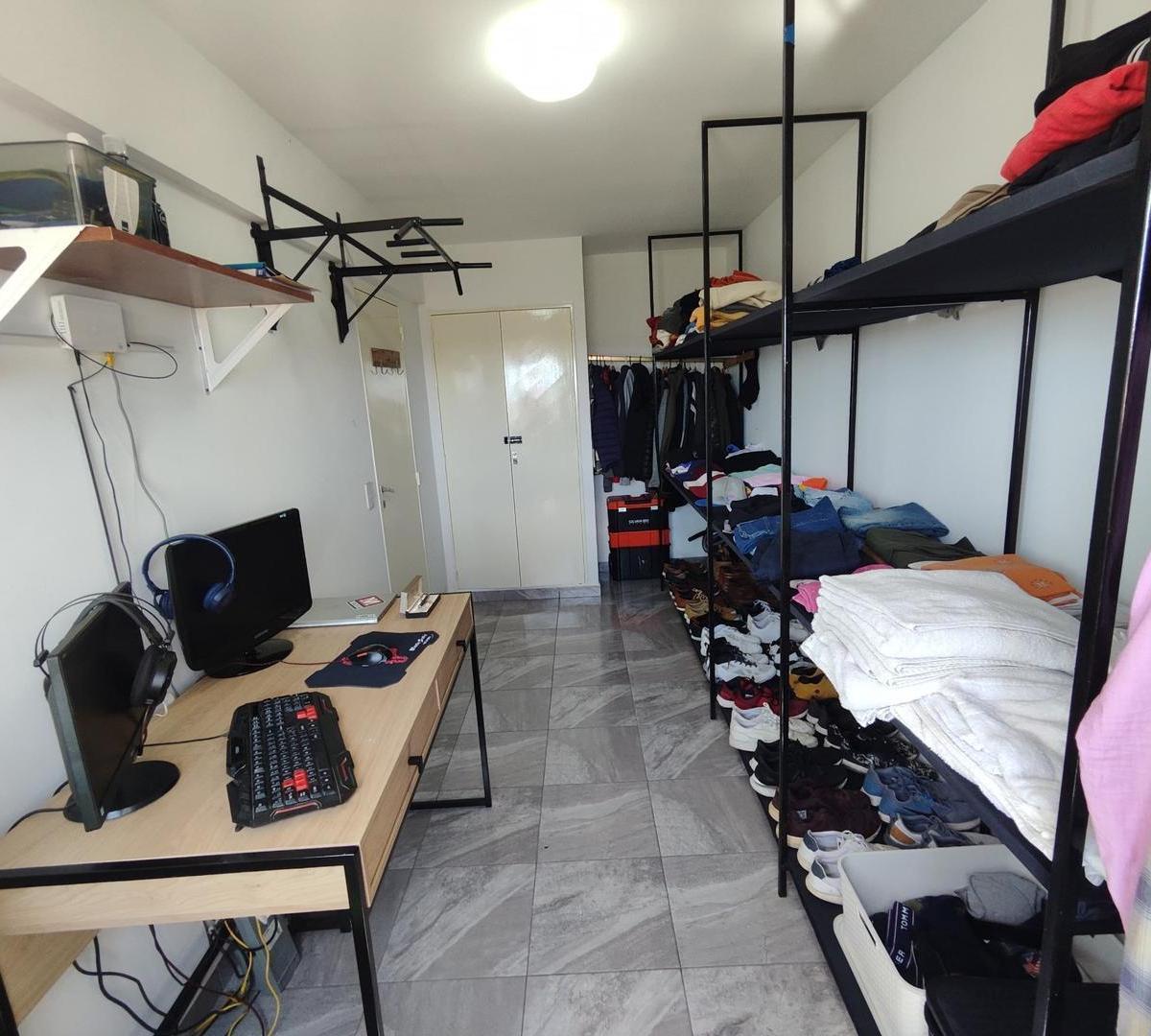 Departamento Tres Ambientes a 2 Cuadras del Mar, Impecable! 2
