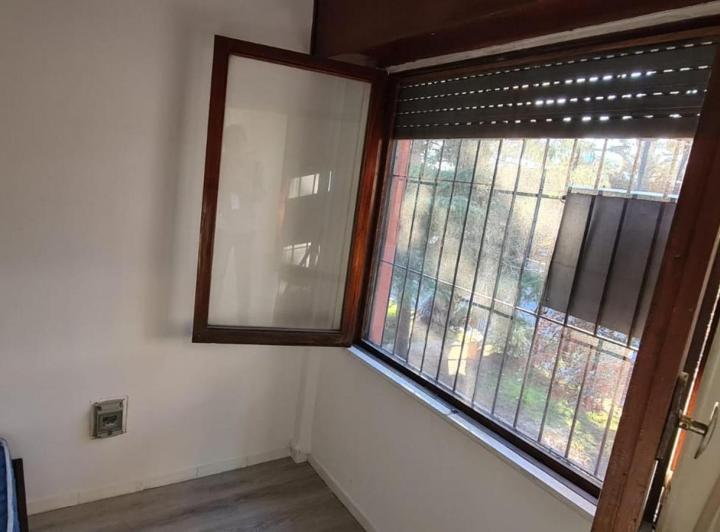 3 ambientes reciclado con gas natural,  a 4 cuadras del mar! 5