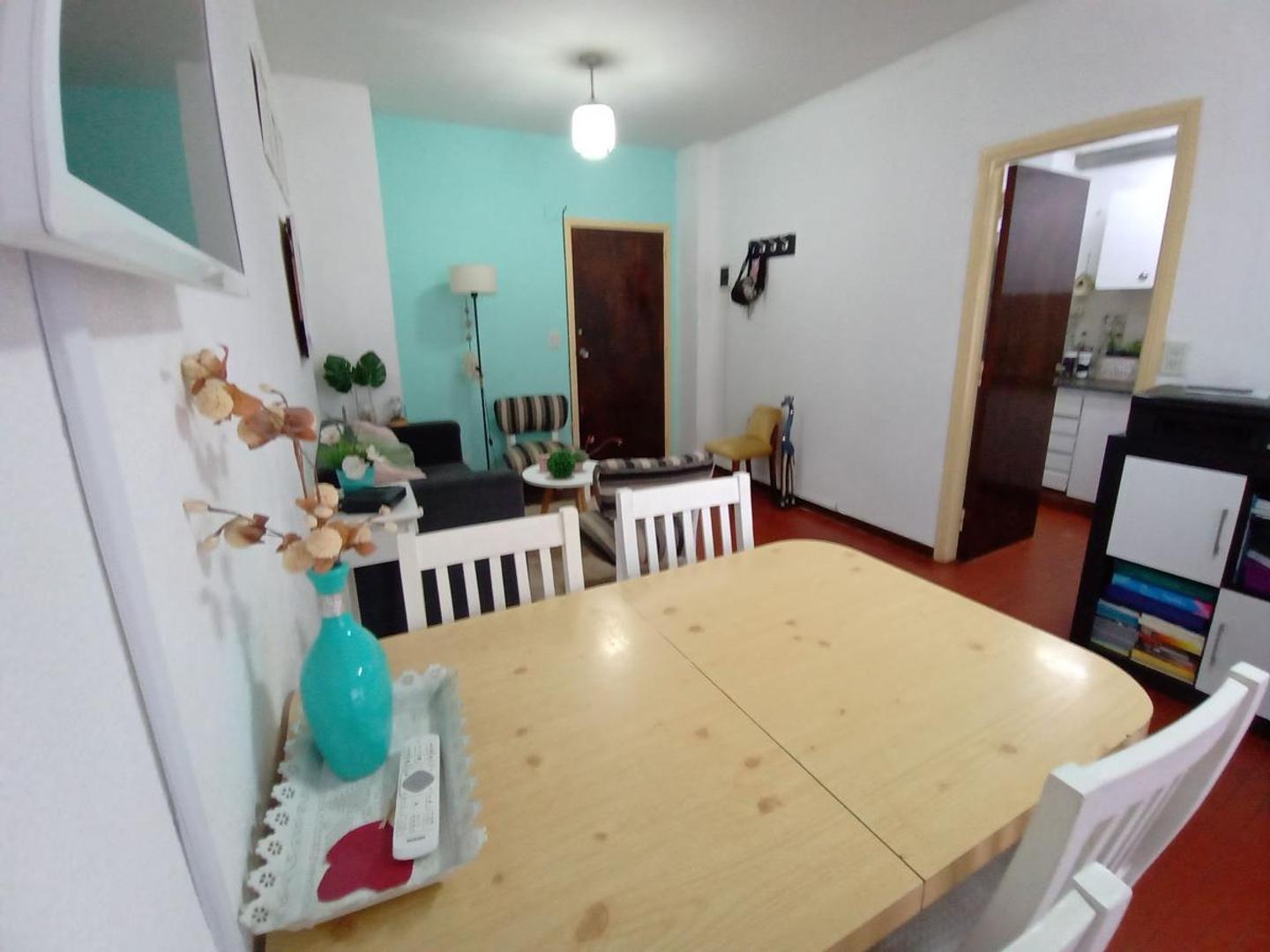 Departamento 2 ambientes con patio a 3 cuadras del mar!