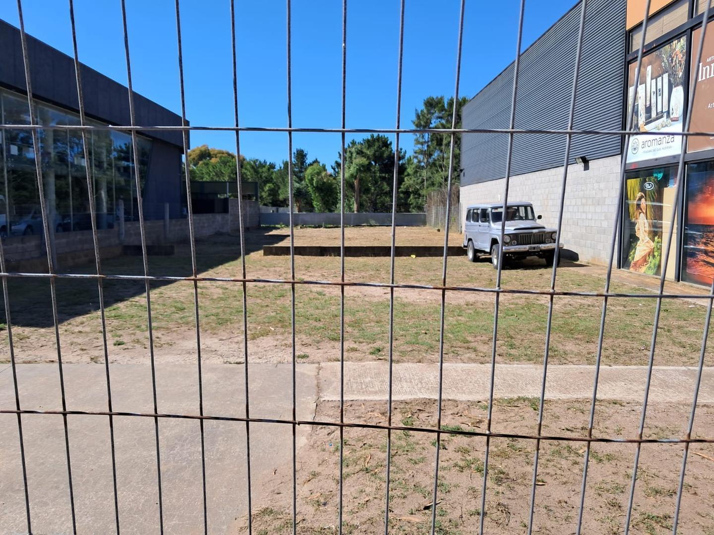Amplio terreno de 170mts² en el ingreso a Mar de Ajo!