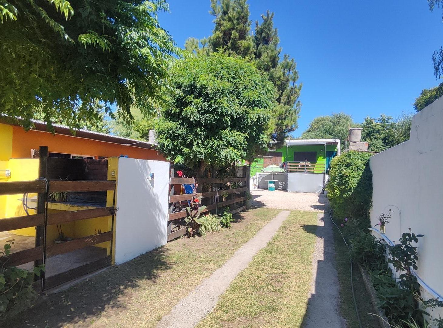 Alquiler anual, departamento de 3 ambientes en Mar de Ajo.