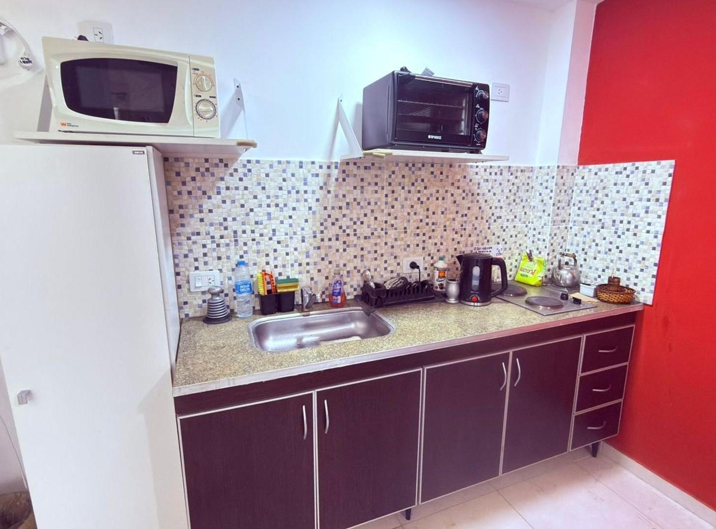 Foto de Impecable departamento 3amb, como nuevo, equipado y parrilla, imagen 2