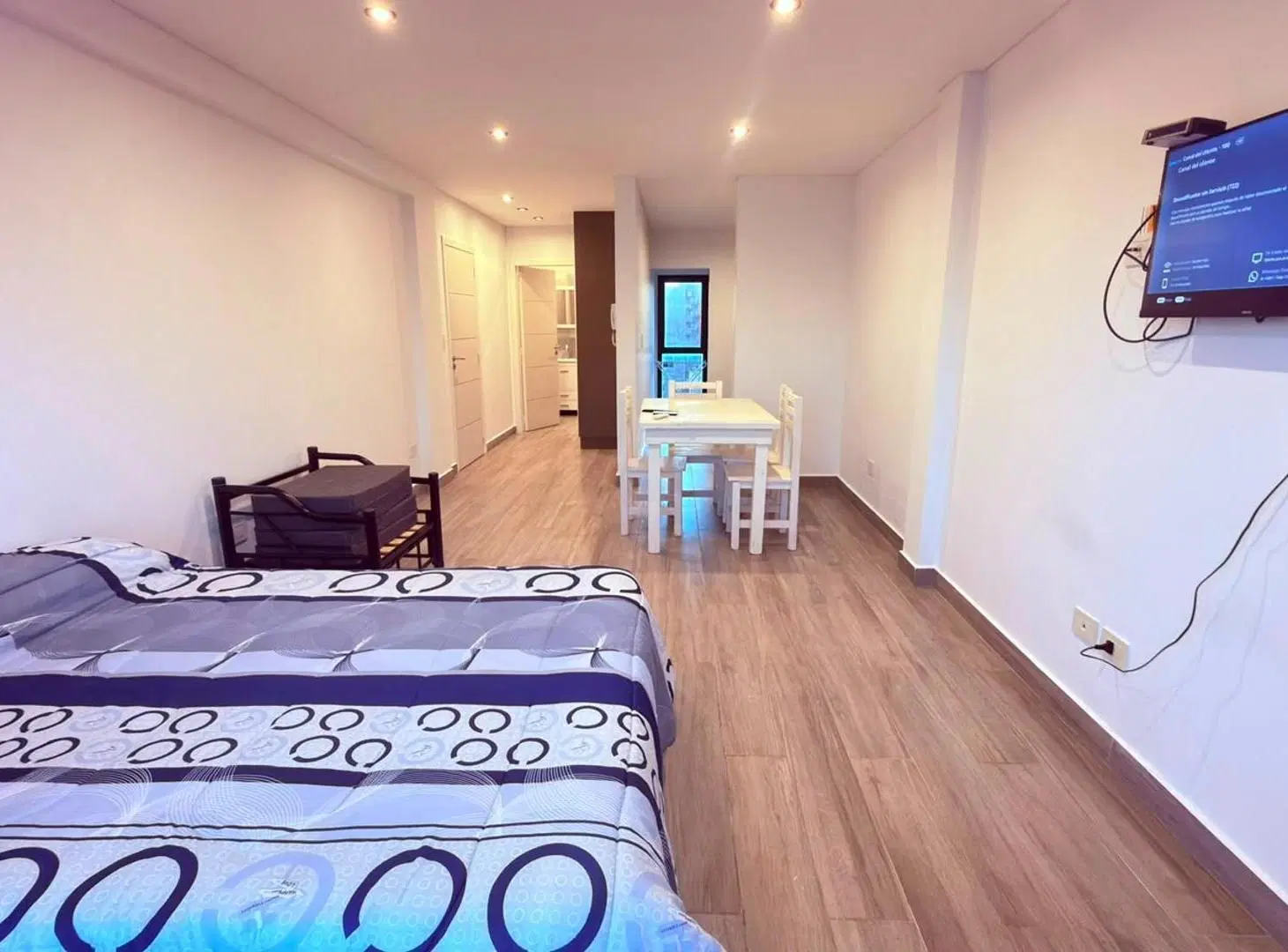 Departamento monoambiente como nuevo, vista al mar! 5