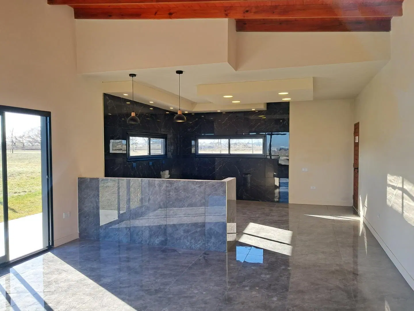 Casa a Estrenar de 140 m² en Casuarinas Club de Campo. 3