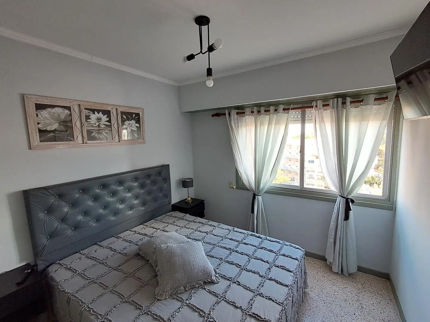 Departamento de 2 ambientes a 100mts del mar, gas natural. 4