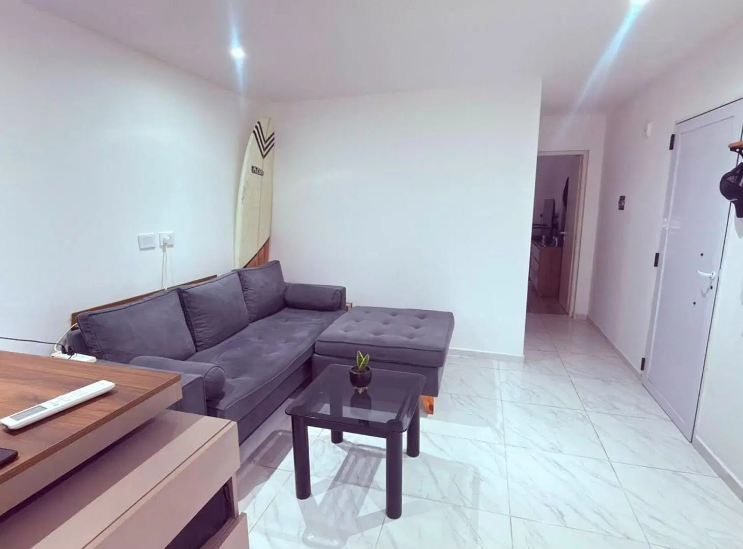 Departamento de 2 ambientes con espacio Vehicular, impecable 3