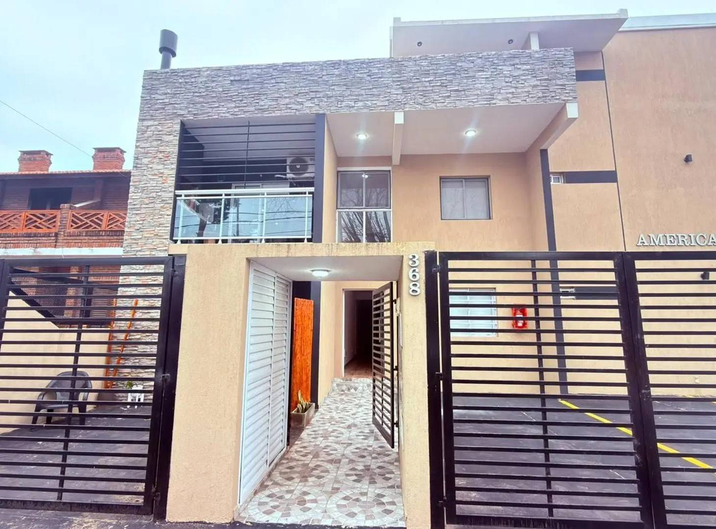 Departamento de 2 ambientes con espacio Vehicular, impecable 4