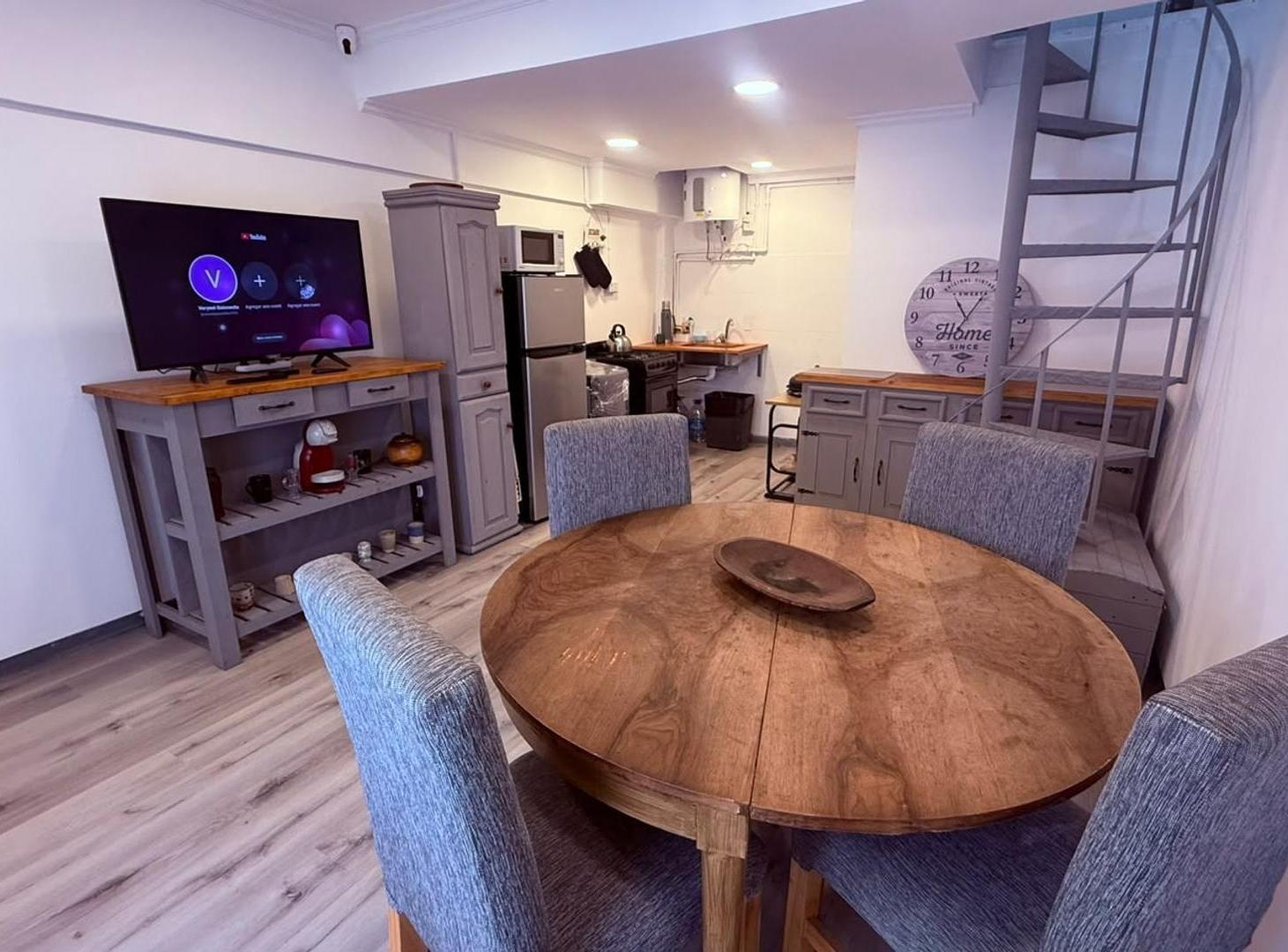 Foto de DEPARTAMENTO DE 2 AMBIENTES A 50 MTS DEL MAR, COMO NUEVO., imagen 5