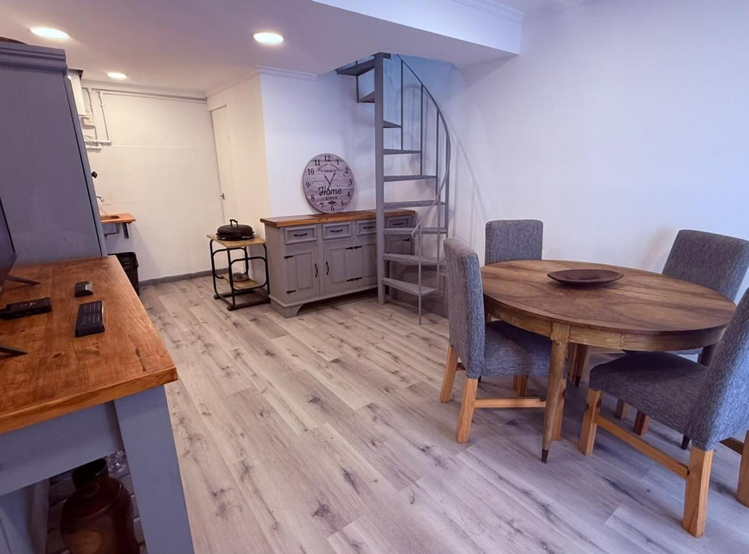 Foto de DEPARTAMENTO DE 2 AMBIENTES A 50 MTS DEL MAR, COMO NUEVO., imagen 3