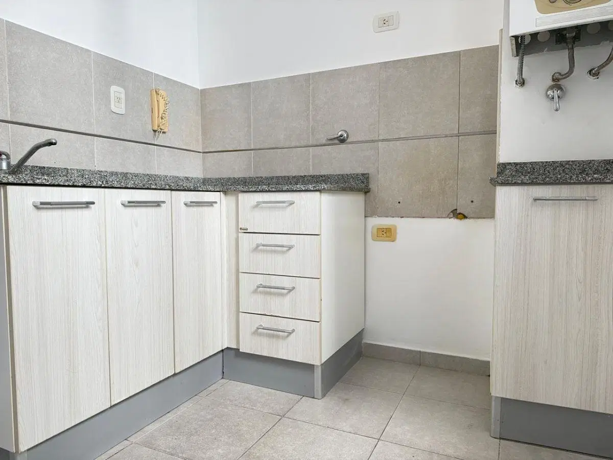 Un dormitorio, Centro Sur. Tribunales. 1