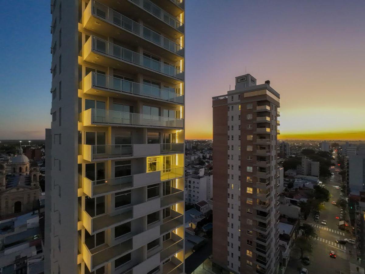 Foto de Piso completo de 3 dormitorios con vista 360° en Barrio Sur – Torre, imagen 1