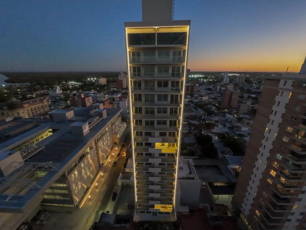 Foto de Piso completo de 3 dormitorios con vista 360° en Barrio Sur – Torre, imagen 2