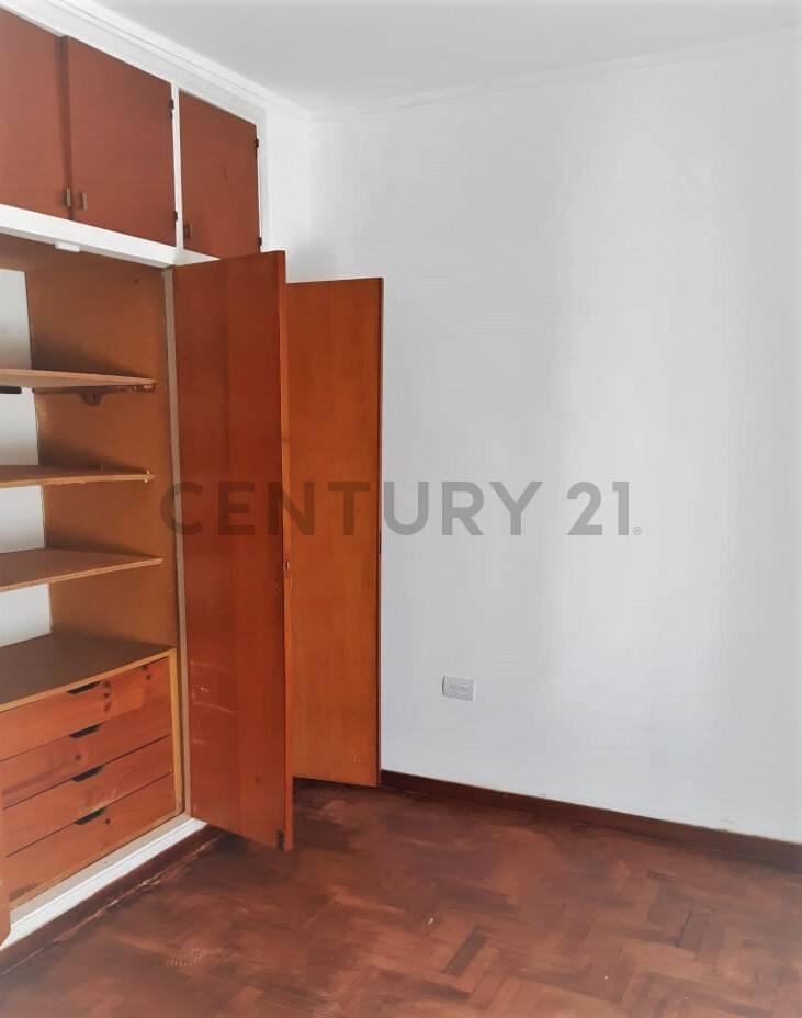 41 27 y 28 Departamento PH 2 Domritorios en Venta La Plata 1