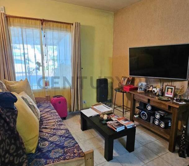 Dúplex en venta - Dos dormitorios. 81 entre 28 y 29. 2