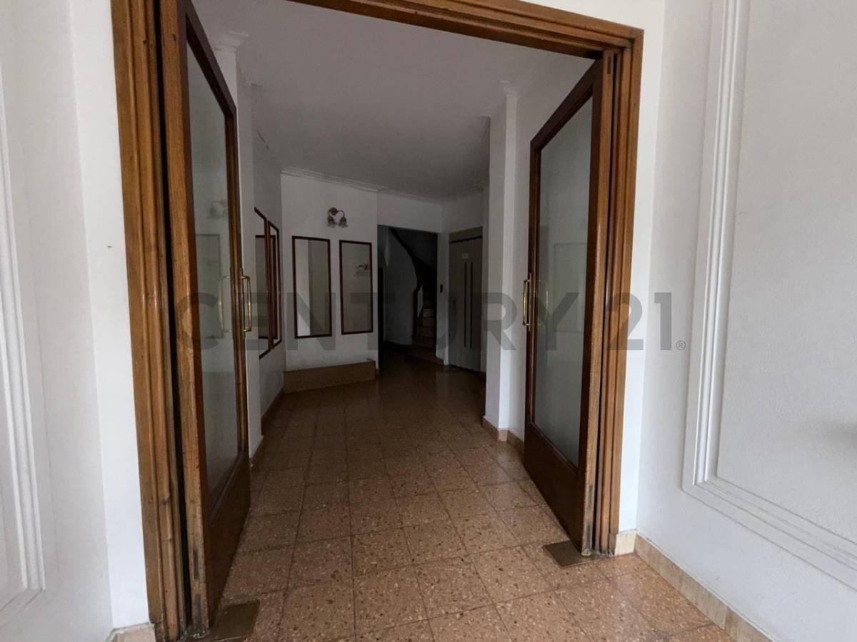 Departamento en Venta en La Plata. Plaza Italia.