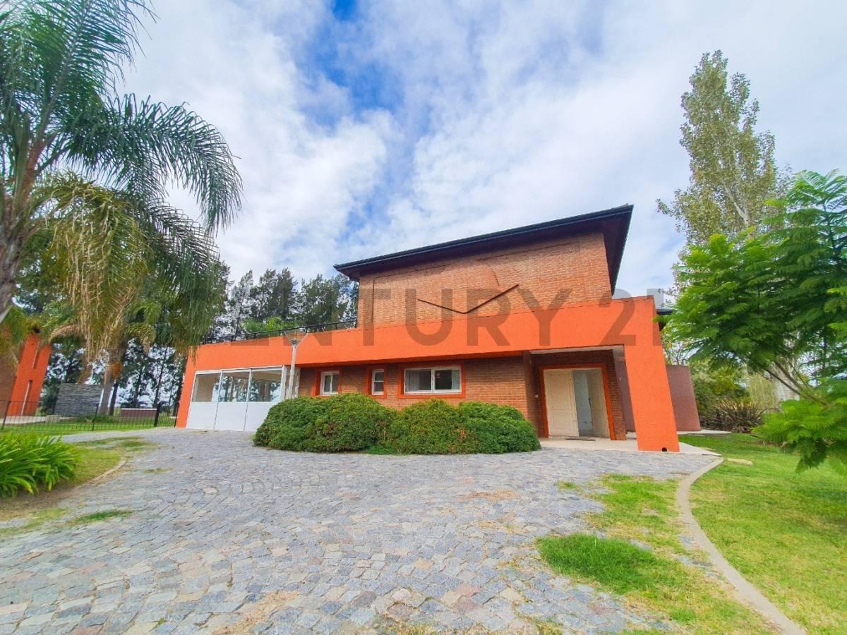 Casa en Venta. Haras del Sur I