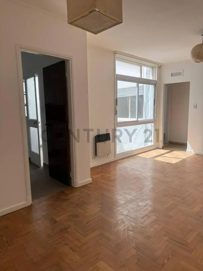 Departamento 2 dormitorios en venta, 60 entre 18 y Plaza Yrigoyen, La Plata 4
