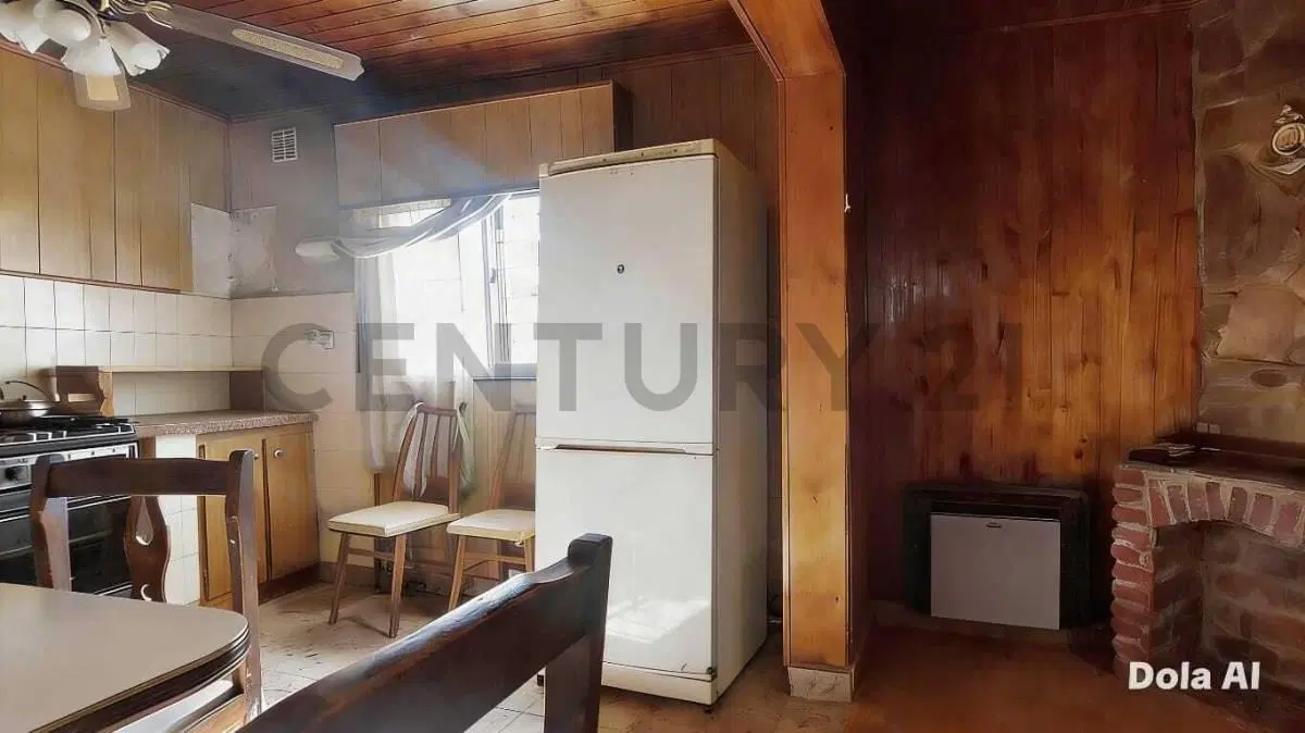 514 ENTRE 5 Y 6 .CASA EN VENTA DE DOS DORMITORIOS RINGUELET. 2
