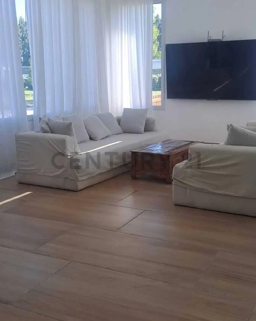 Miralagos II, Club de Campo y Spa. Casa de 3 dormitorios en venta 2