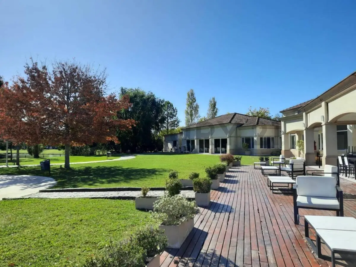 LOTE 279 EN MIRALAGOS II. EN VENTA 3
