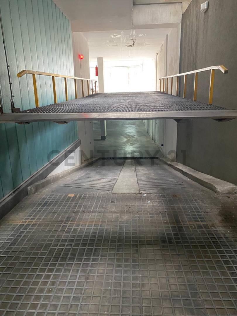 Foto de 47 entre 10 y 11. Cochera cubierta en venta, La Plata, imagen 1