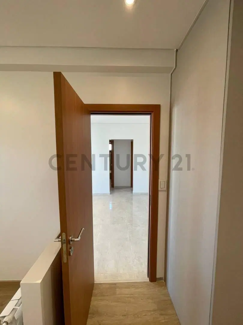 44 entre 11 y 12. Departamento de categoría en venta, 3 dormitorios 3