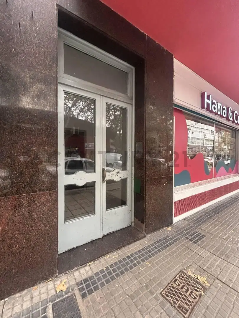 57 entre 11 y 12. Departamento de 2 habitaciones En venta La Plata 4