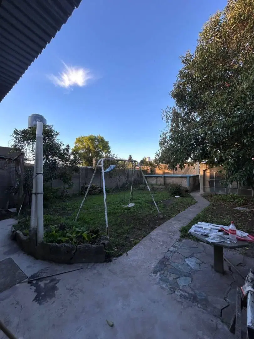 183 entre 42 y 43. CASA DE 1 DORMITORIO EN VENTA 2