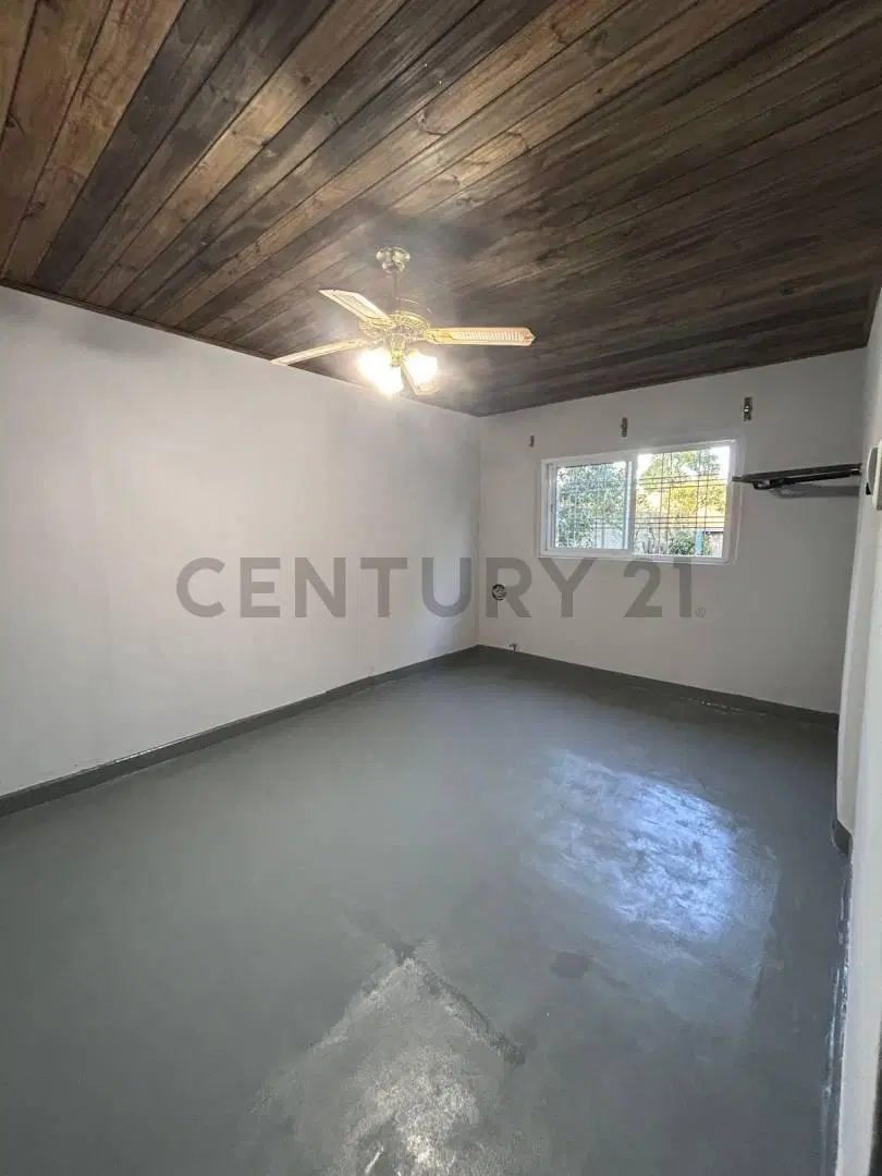 183 entre 42 y 43. CASA DE 1 DORMITORIO EN VENTA 3