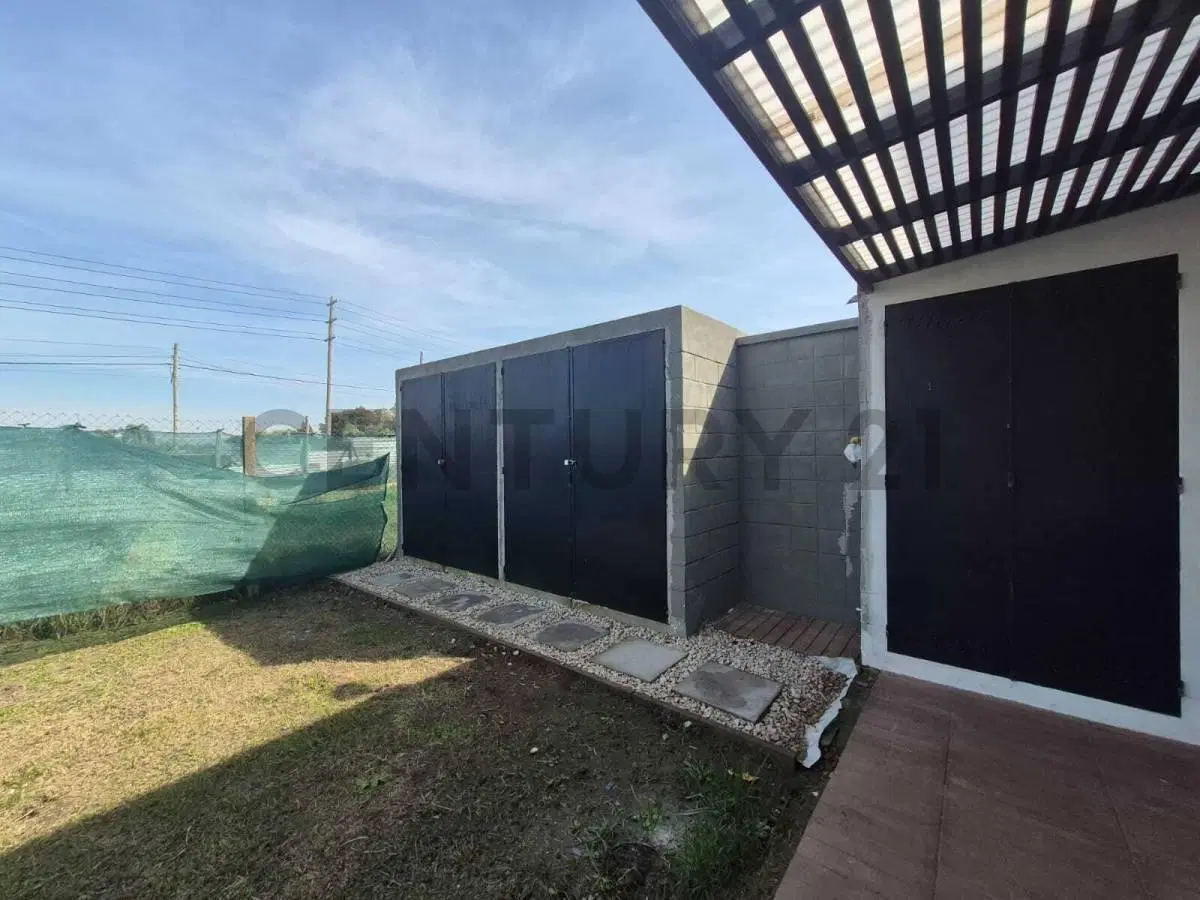 513 Y 143 FINANCIACION!!!  Dúplex Casa en Complejo Cerrado en venta. 4