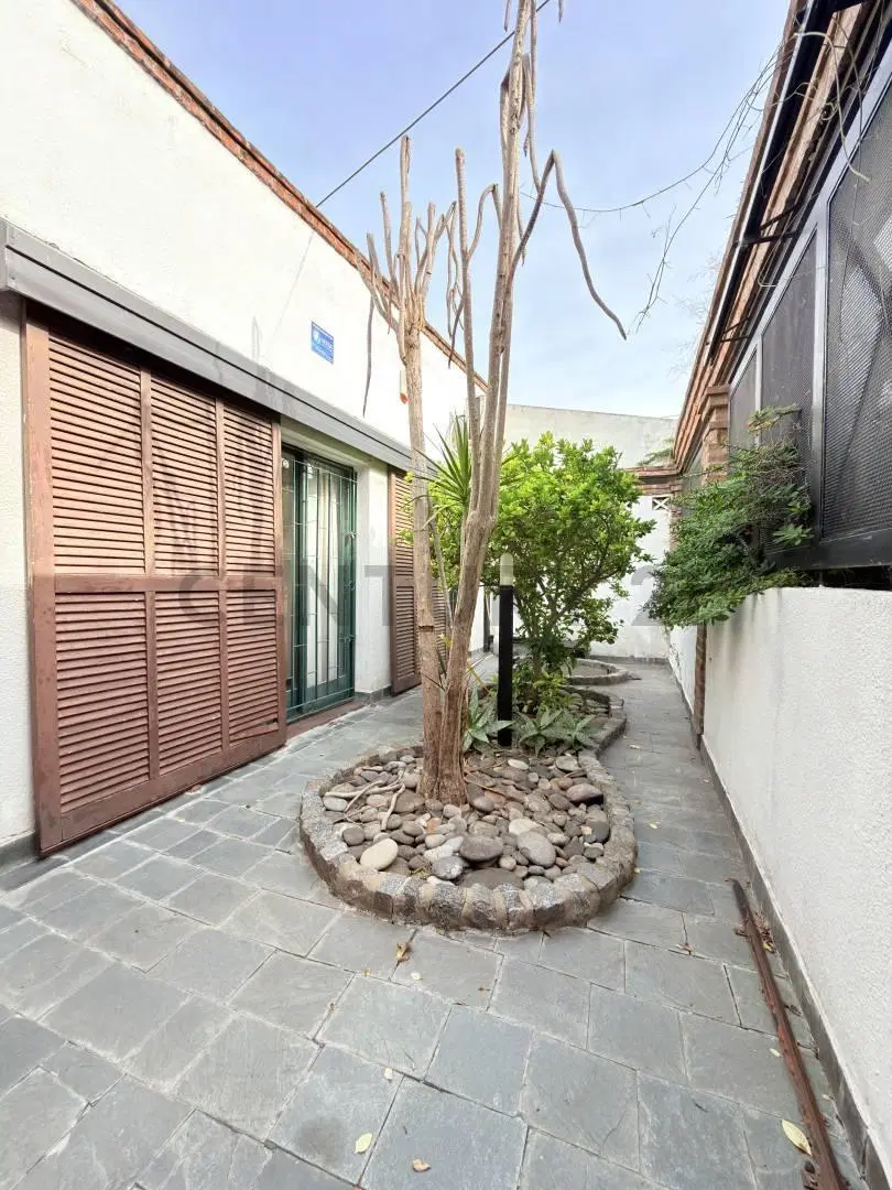 46 entre 138 y 139. Casa de 5 AMBIENTES en Venta, San Carlos, La Plata. 2