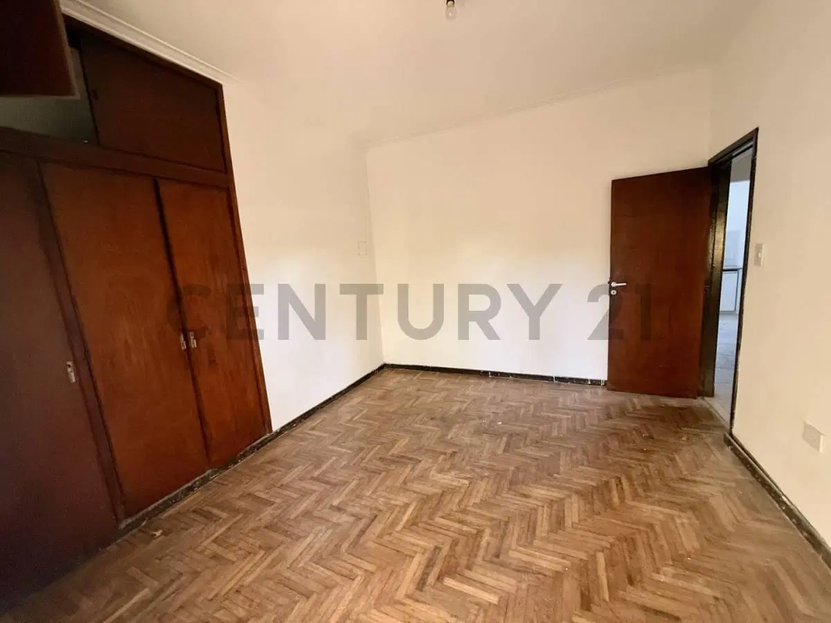 Ph en venta de 2 dormitorios en La Plata 5