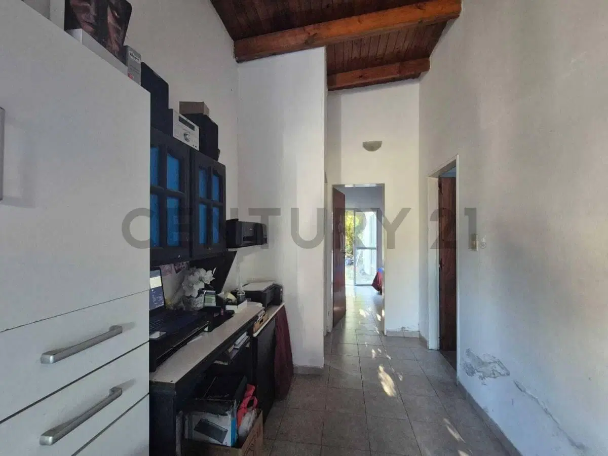 Venta de casa de 2 dormitorios en La Plata 5