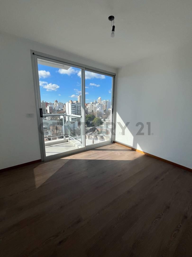 Departamento a estrenar un dormitorio CON COCHERA. Calle 42 esq. 17
