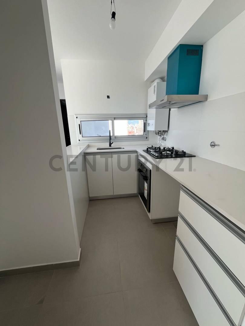 Foto de Departamento a estrenar un dormitorio con cochera. Calle 42 esq. 17, imagen 2