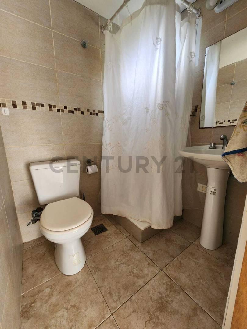 Foto de 21 entre 64 y 65. Departamento de 2 dormitorios en alquiler, imagen 3
