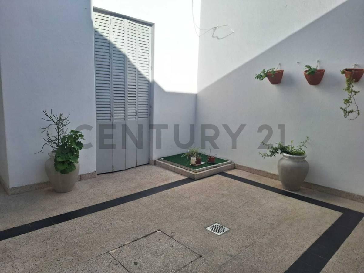 Foto de 49 entre 15 y 16. Ph de 4 dormitorios en alquiler, imagen 5