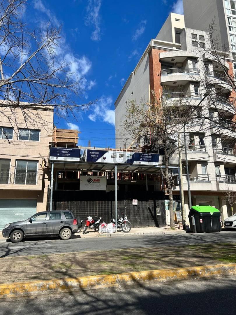 Foto de Departamento de 1 dormitorio en venta en LA PLATA | Av. 44 e/ 17 y 18 |, imagen 5