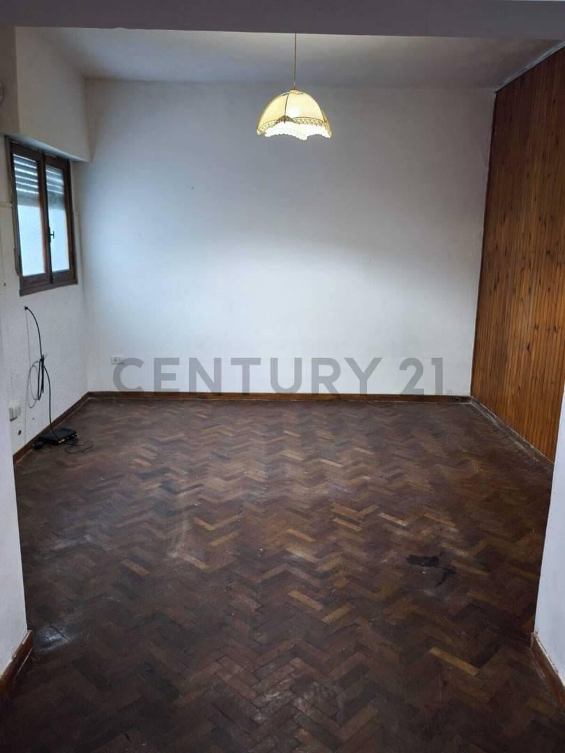 Foto de 41 entre 1 y 2, La Plata. Dpto de 1 dormitorio en venta, imagen 4