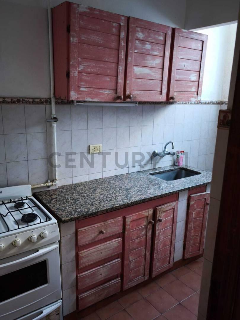 Foto de 41 entre 1 y 2, La Plata. Dpto de 1 dormitorio en venta, imagen 3
