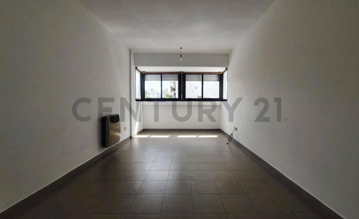 Foto de 5 entre 58 y 59, La Plata. Dpto de 1 dormitorio con cochera en venta, imagen 1